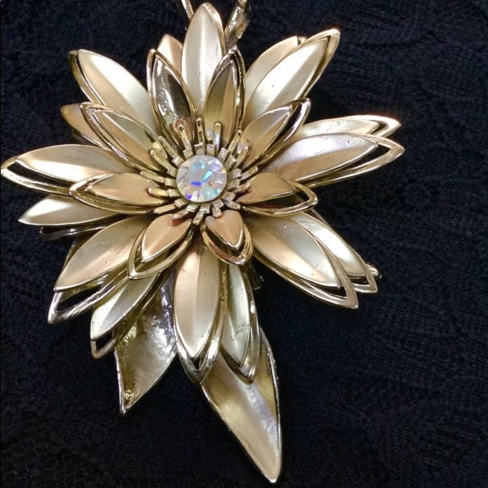 Vintage Brooch